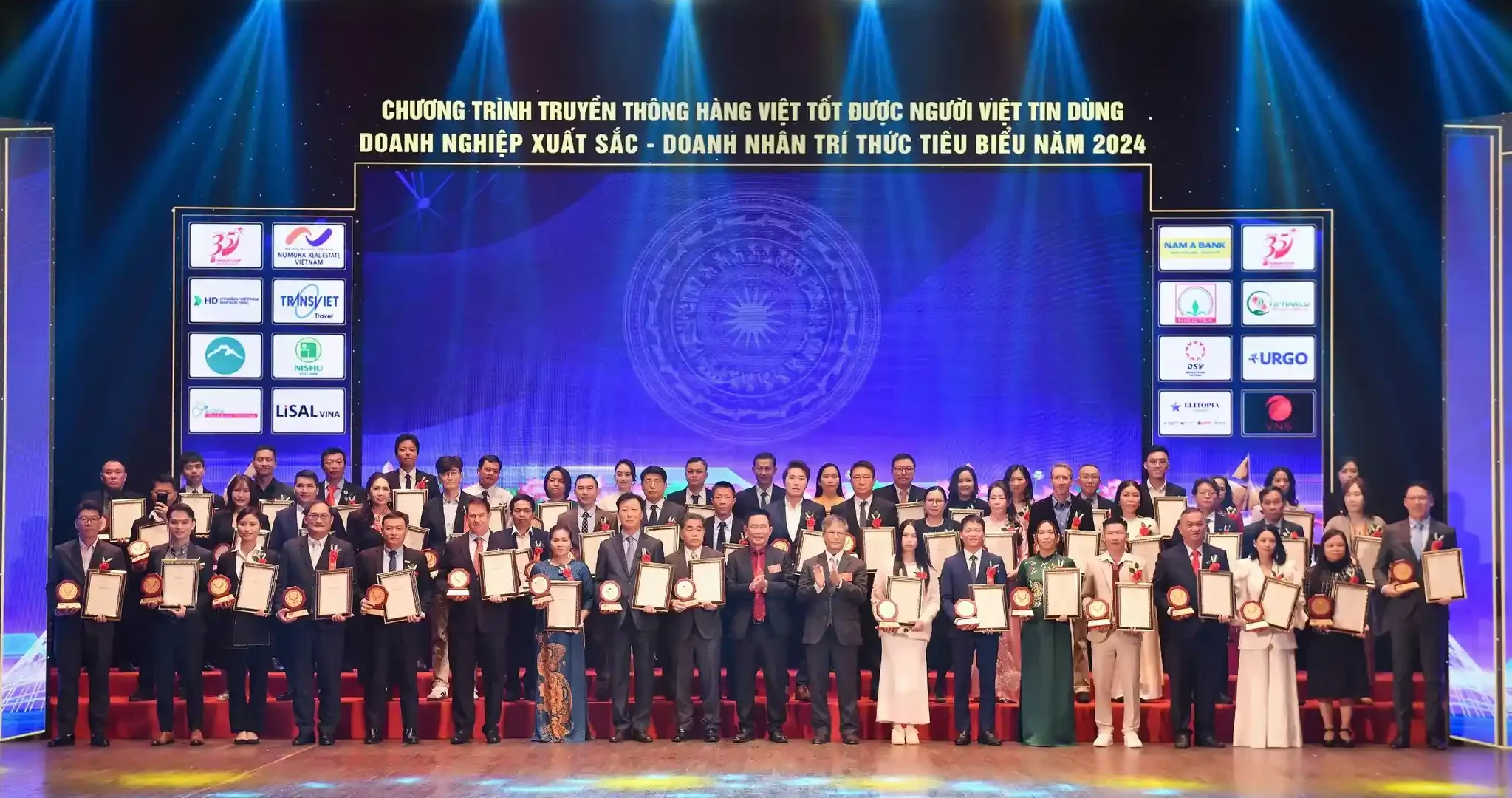 DANNYGREEN VINH DỰ ĐẠT GIẢI THƯỞNG "THƯƠNG HIỆU XUẤT SẮC HÀNG ĐẦU VIỆT NAM 2024"